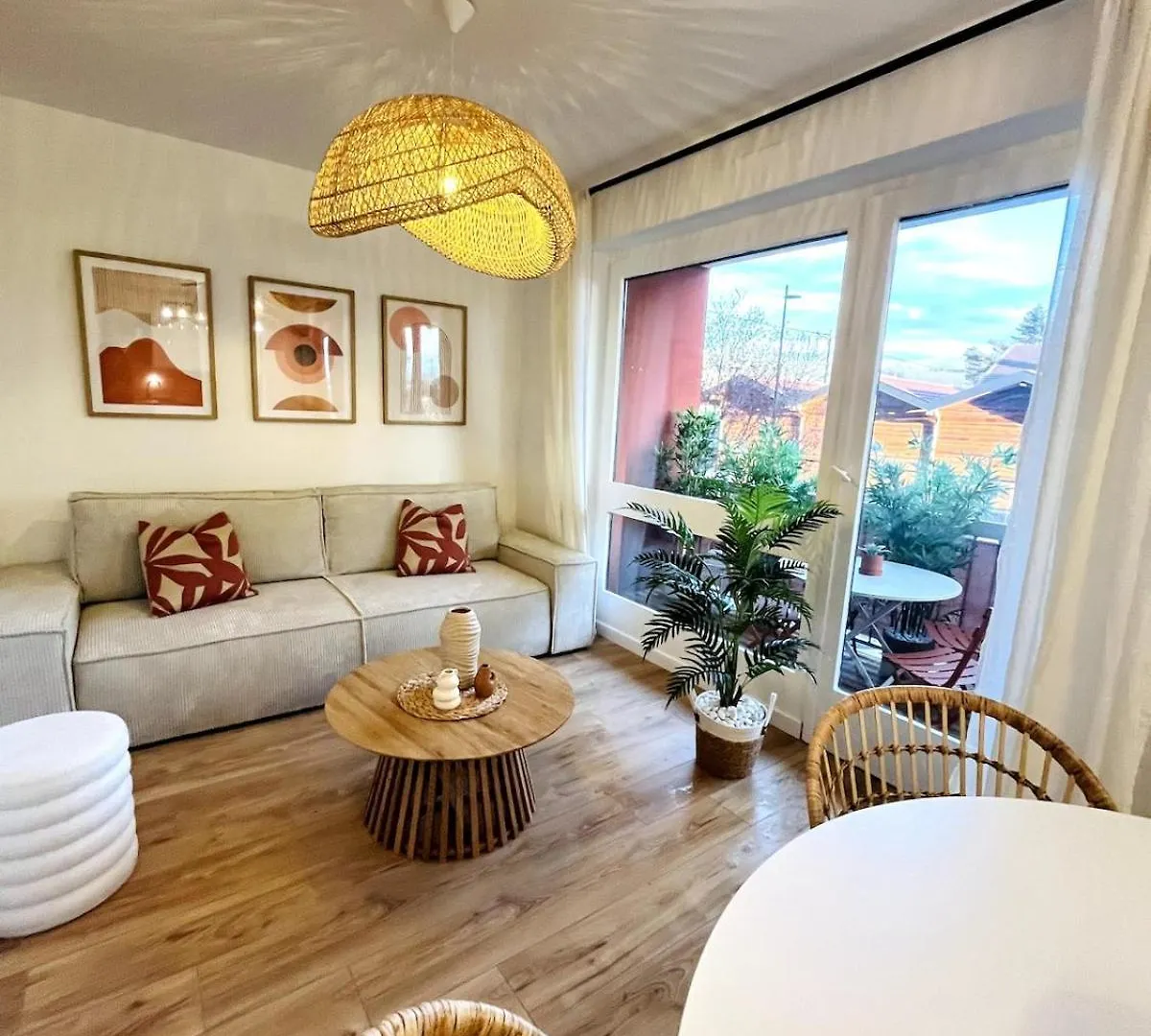 Escapade Cocooning Aux Portes De Geneve Et Du Lac Leman Douvaine Franciaország